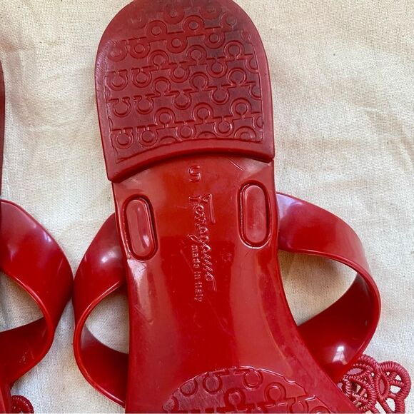 Salvatore Ferragamo Slides - Picture 9 of 13